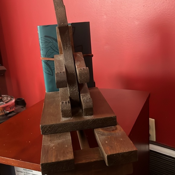 Solid wood bear bookends - Picture 7 of 16